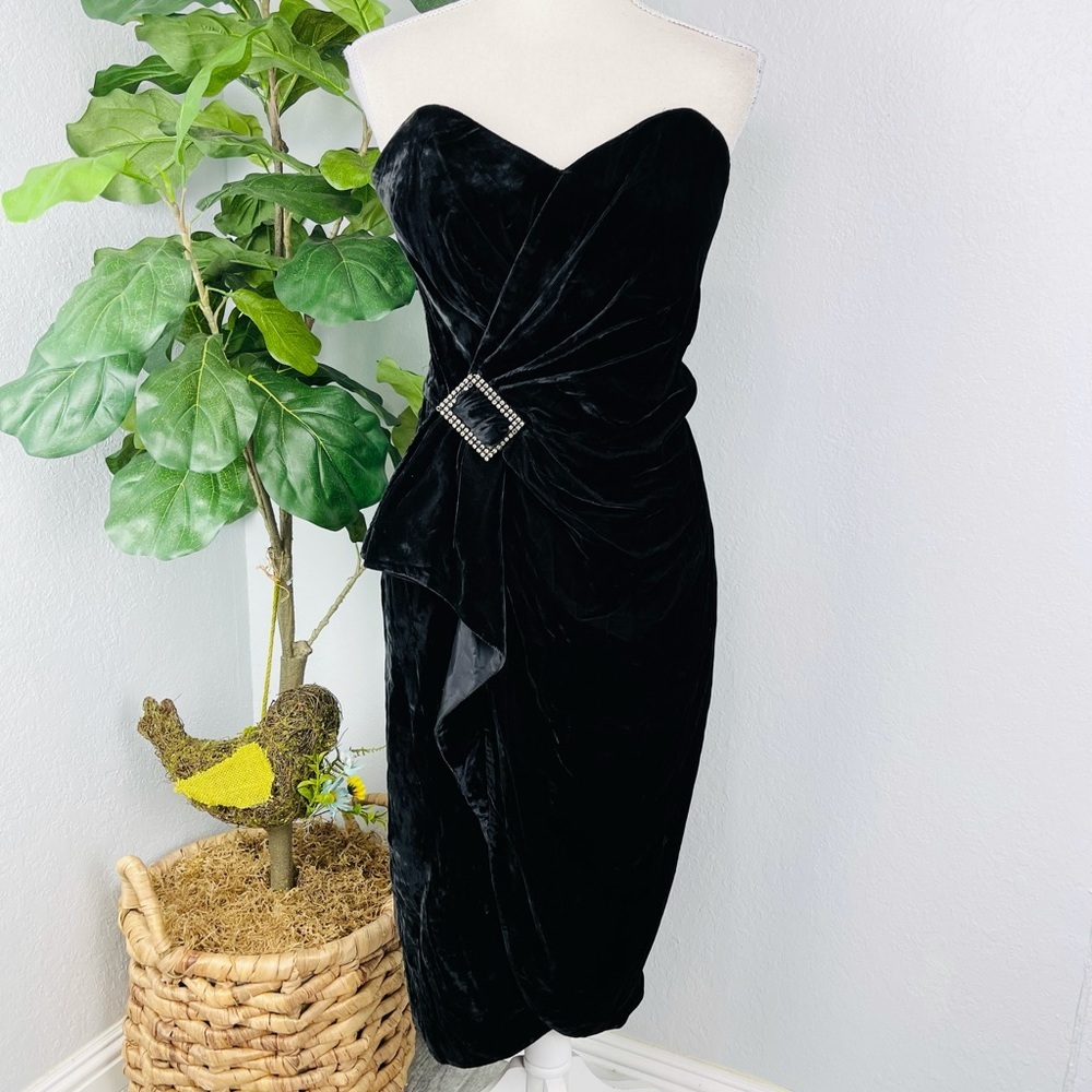 BB/Collections Vintage Black Velvet Faux Wrap Ruched Asymmetrical Midi Dress